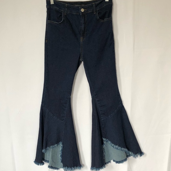 Zara flare denim with wide uneven raw edge hem - Picture 5 of 7